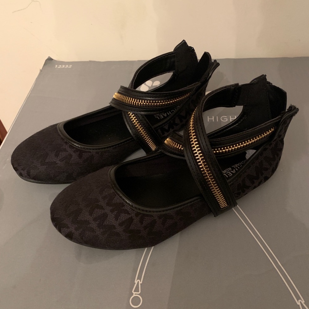 Michael Kors Black Flats